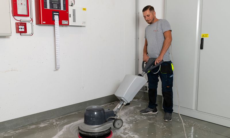 Reinigungsunternehmen für professionelle Gebäudereinigung